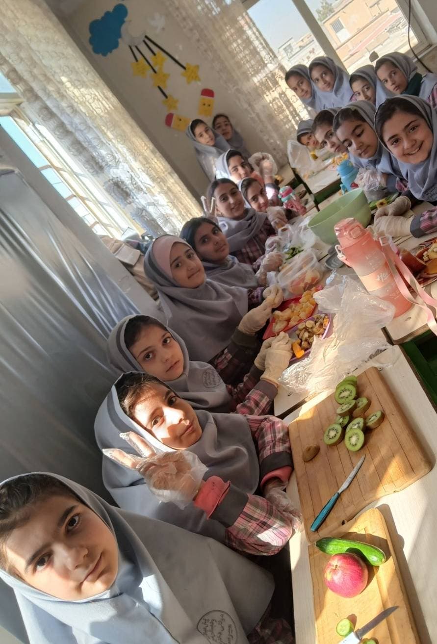 پیش دبستان و دبستان غیردولتی دخترانه مهرسا